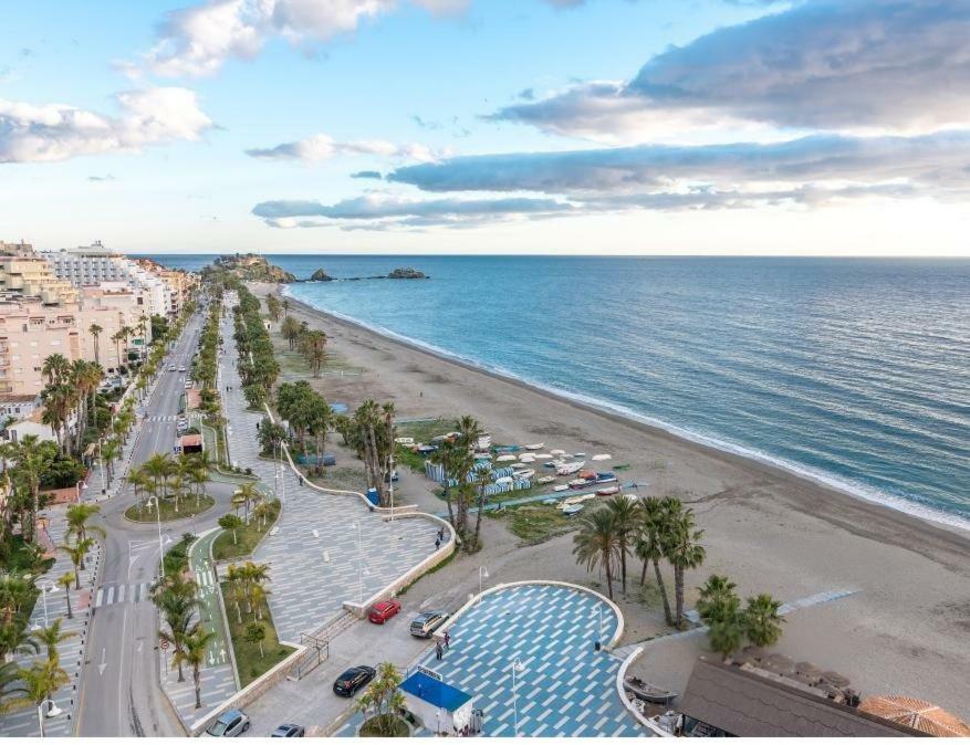 Nice Seafront Apartment Альмуньєкар Екстер'єр фото